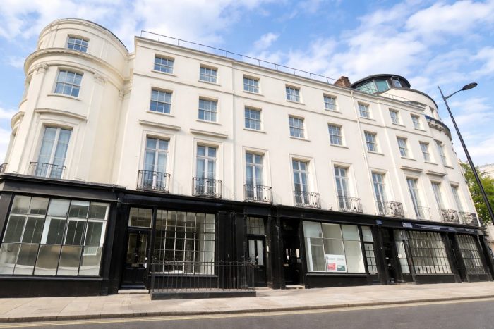 7 Lower Grosvenor Place, London