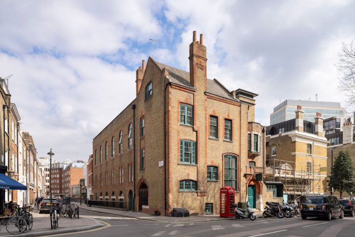 43 Palace Street, London